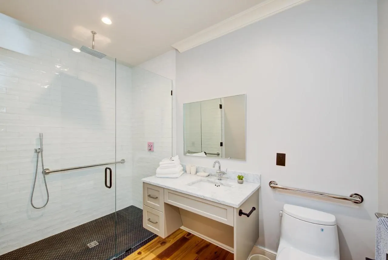 The Quarters On King Hotel Charleston