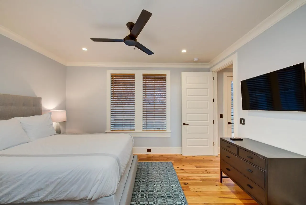 The Quarters On King Hotel Charleston