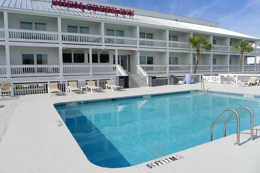 Shem Creek Hotel