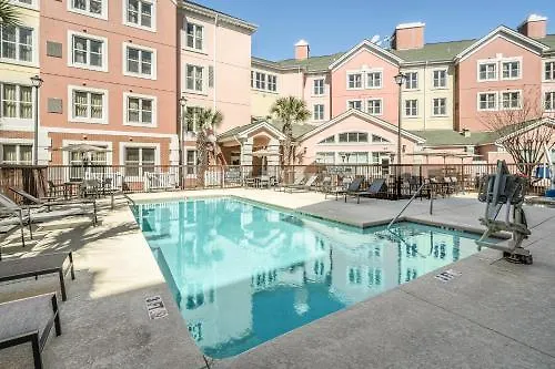 By Marriott Charleston Airport Hotel