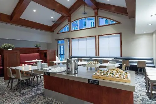 By Marriott Charleston Airport Hotel North Charleston
