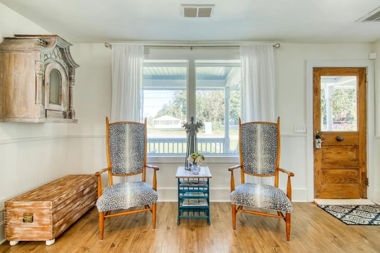 1109 Berkeley