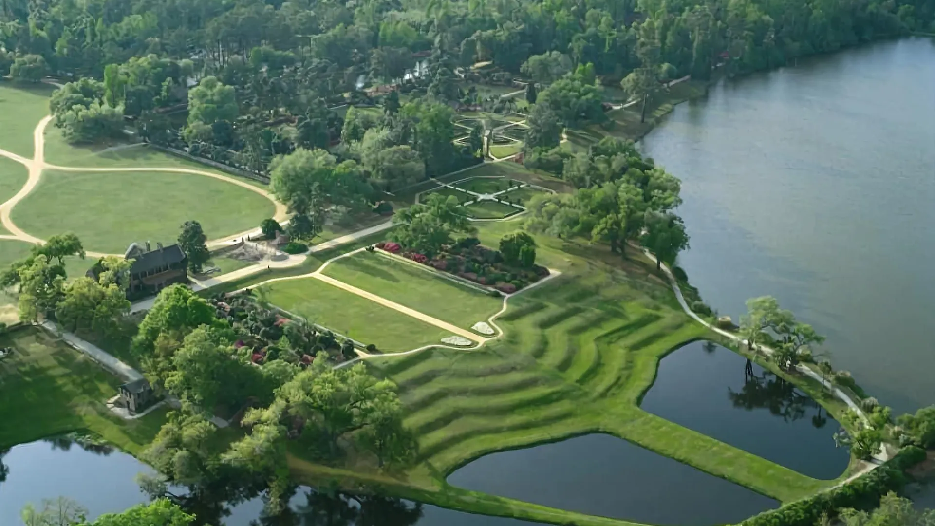 The At Middleton Place