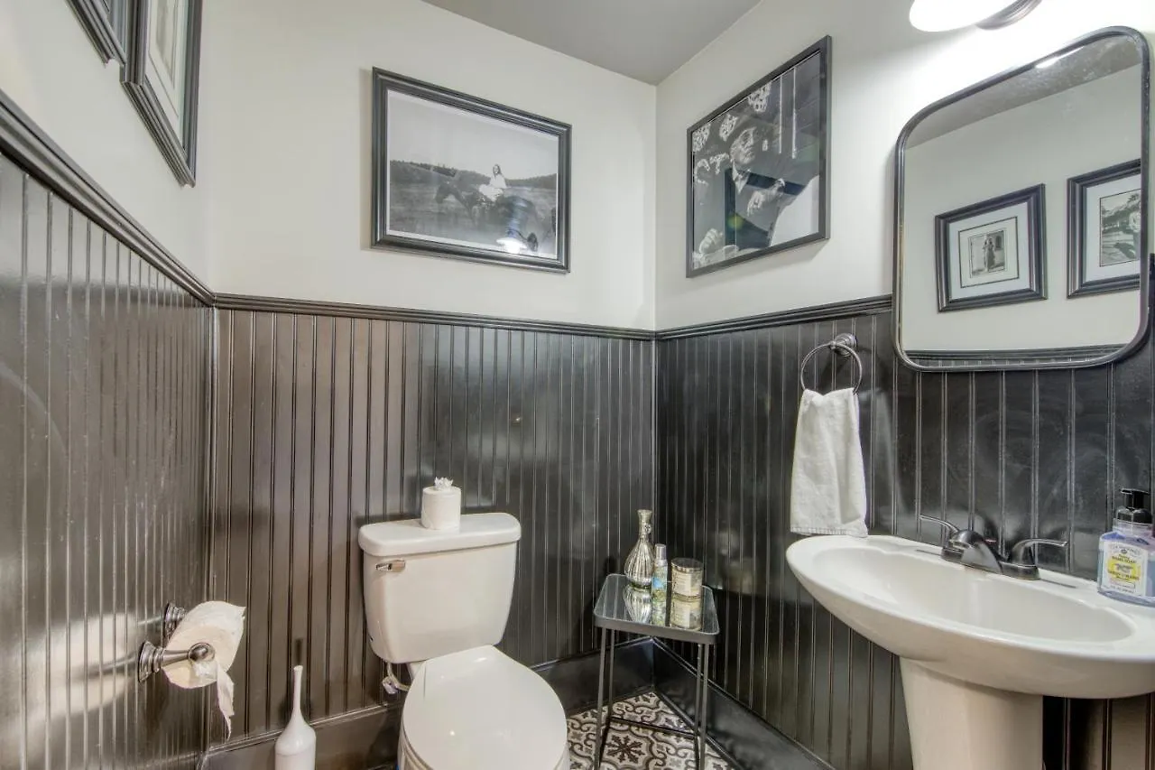 1109 Berkeley Holiday home *