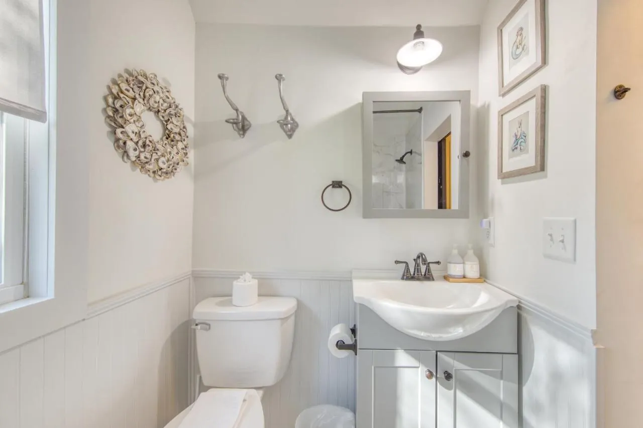 1109 Berkeley