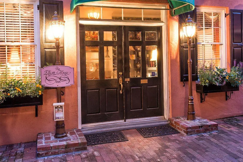 The Elliott House Hotel Charleston