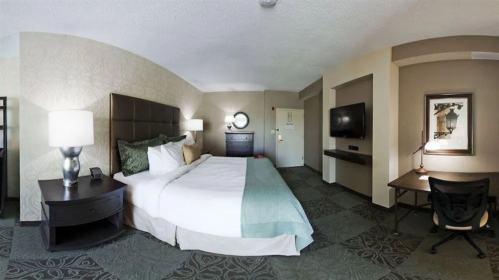 Crowne Plaza Charleston By Ihg Hotel North Charleston