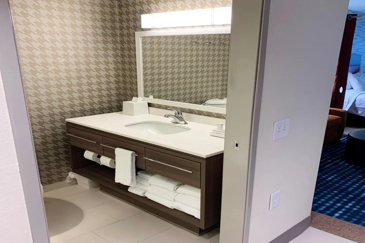 Home2 By Hilton Blvd 3*