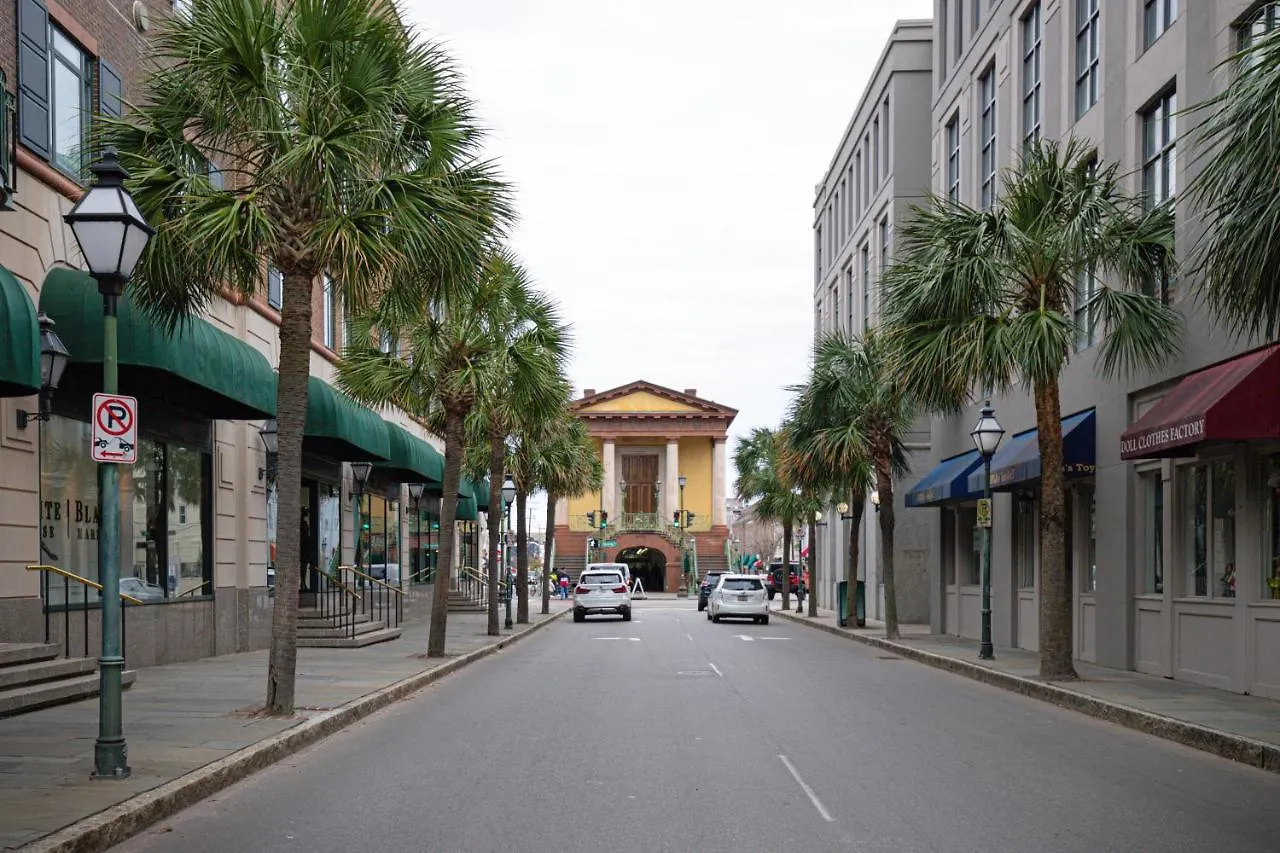 4 Bee St * Charleston