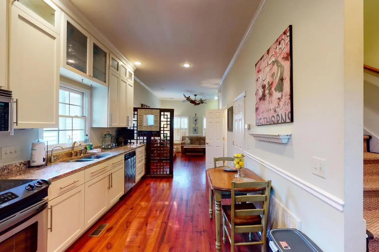 1 Francis Holiday home