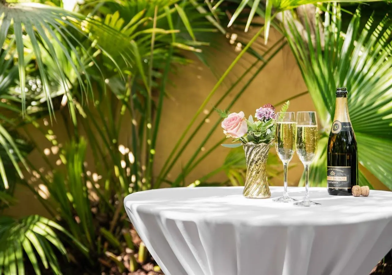 The Jasmine House 3*