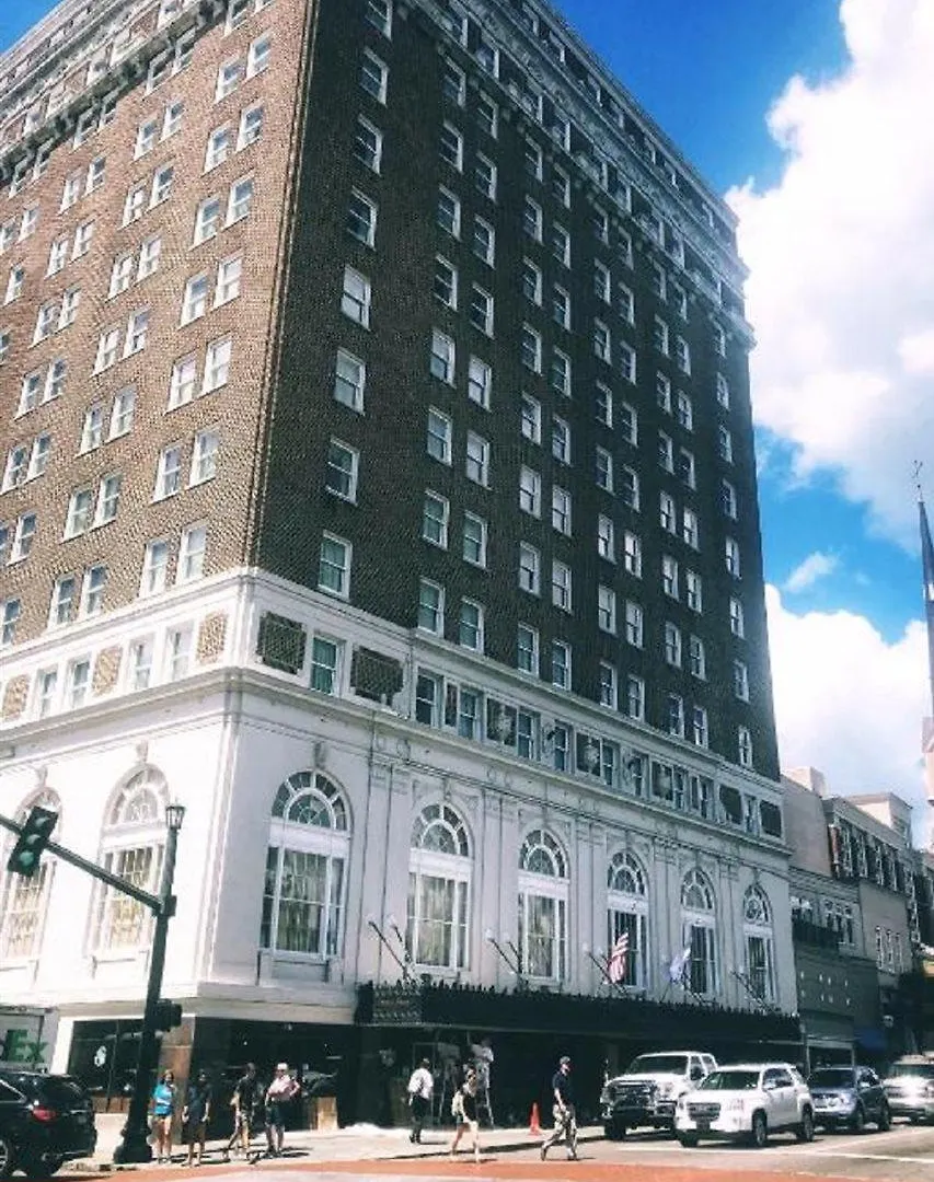 Hotel Francis Marion
