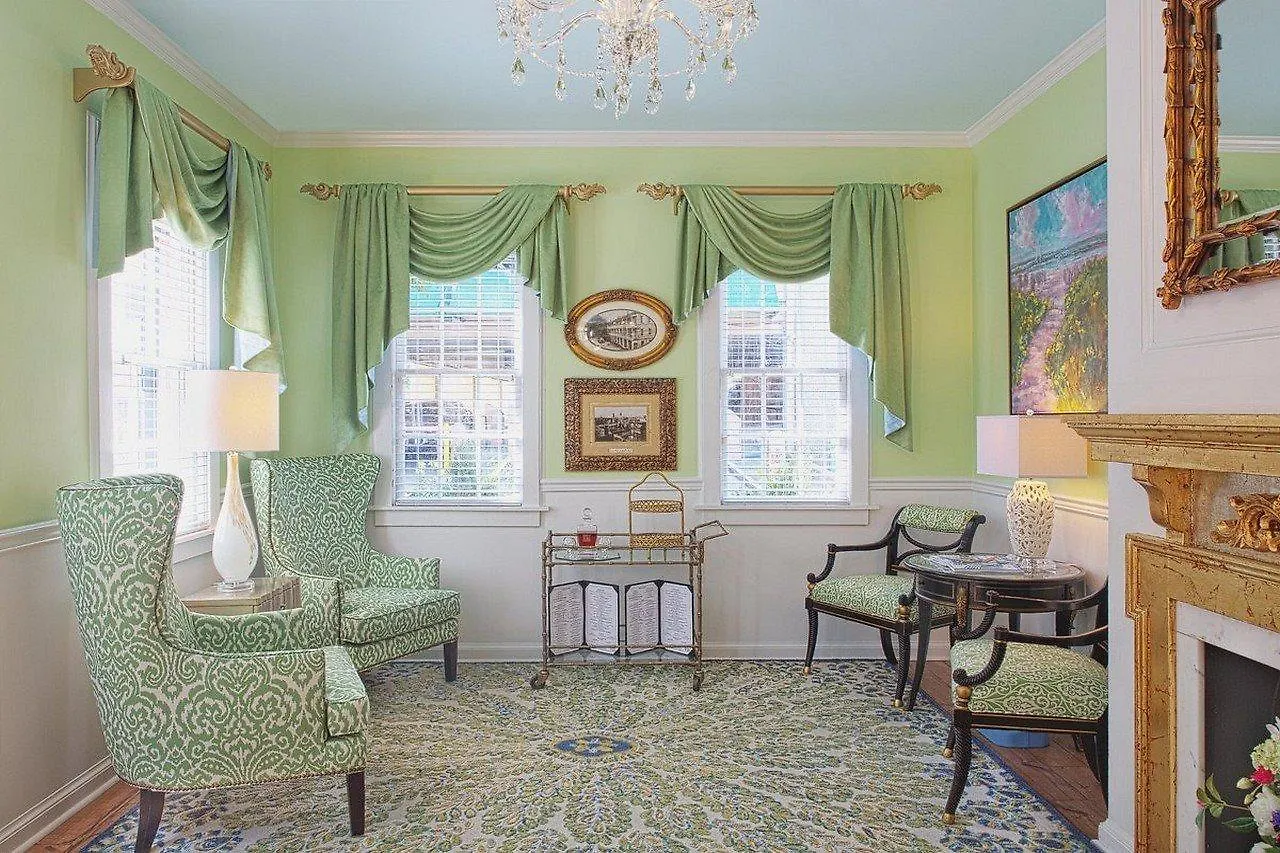 The Elliott House Hotel Charleston