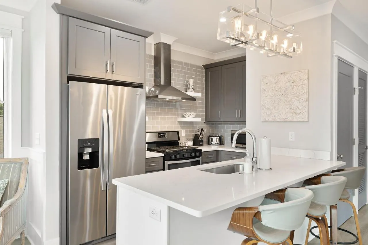The Magnolia At 124 Spring * Charleston