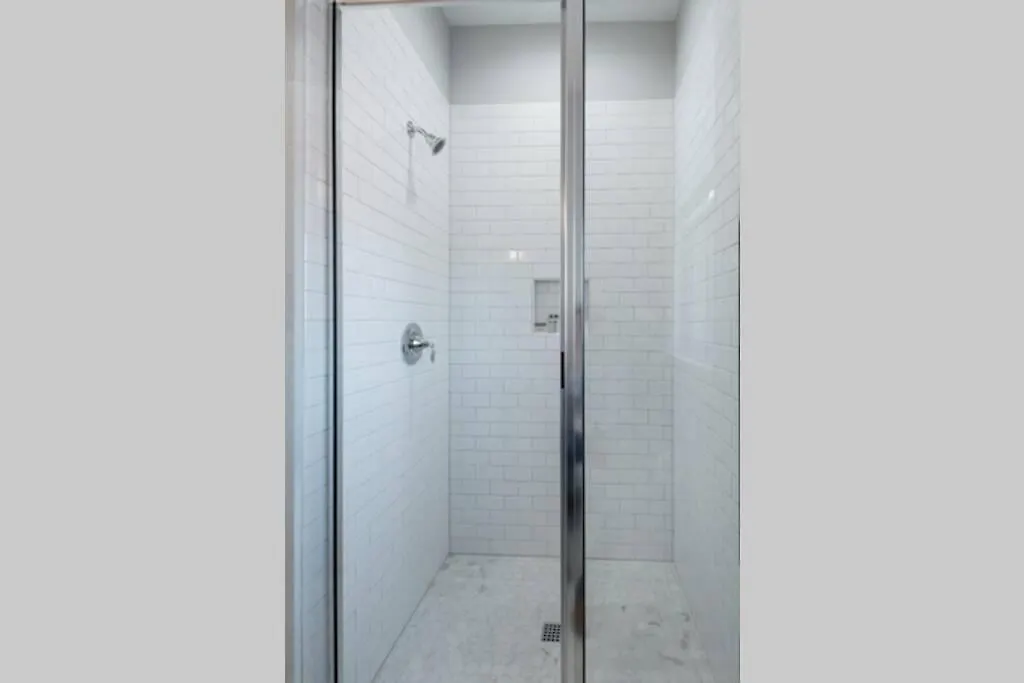 The Santee At 122 Spring *