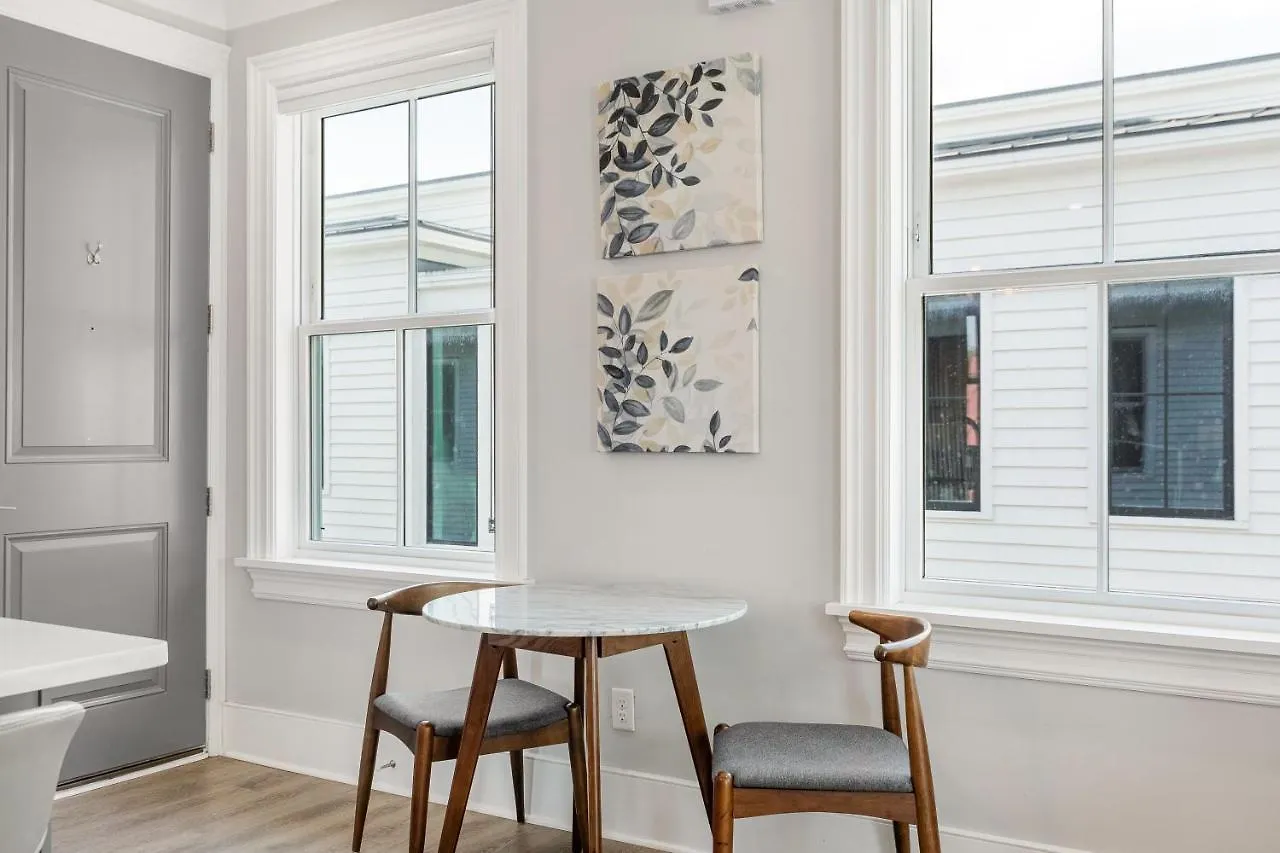 The Santee At 122 Spring Apartment Charleston
