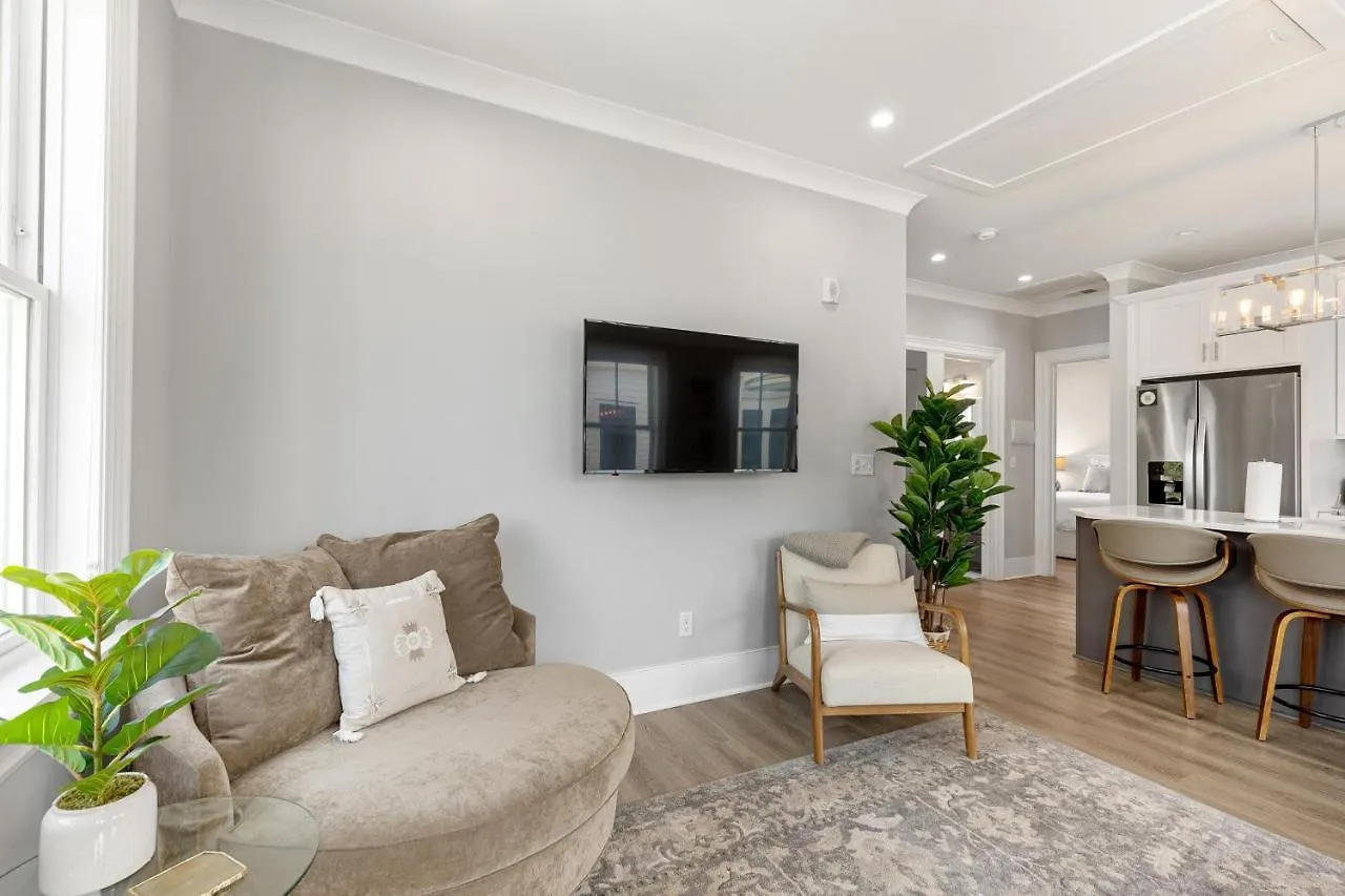 The Santee At 122 Spring *