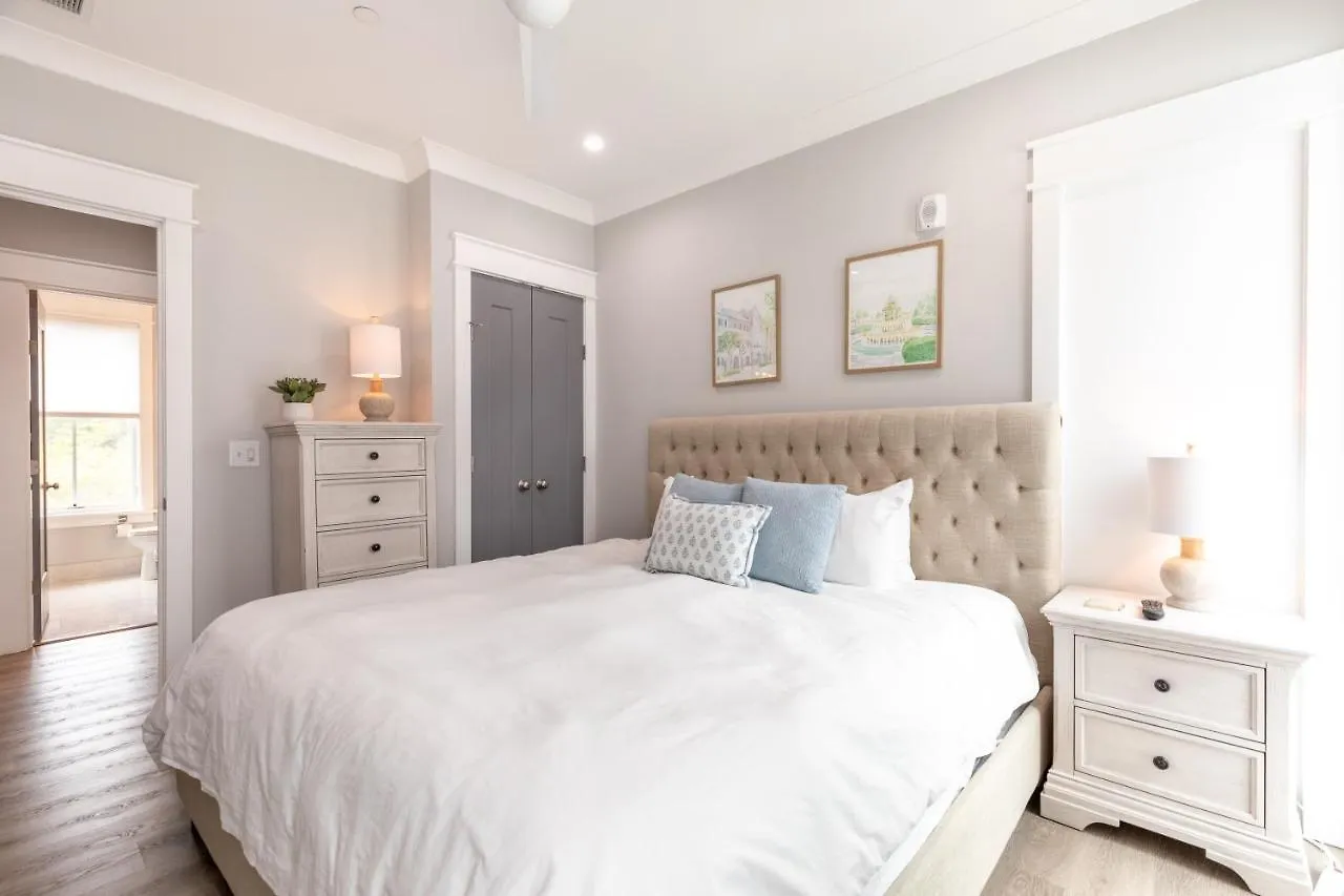 The Magnolia At 124 Spring * Charleston