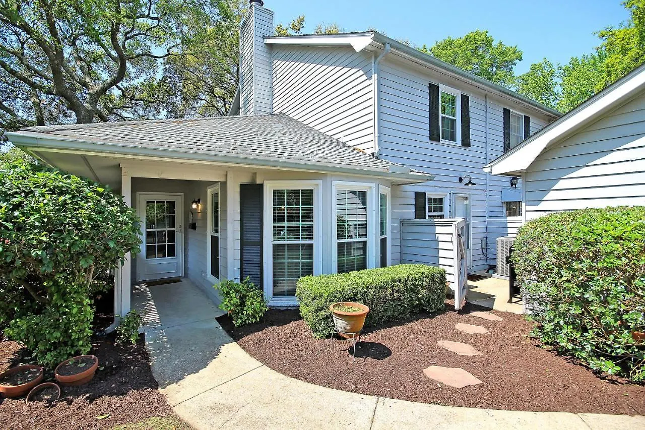 Fox Pond Drive Villa Charleston