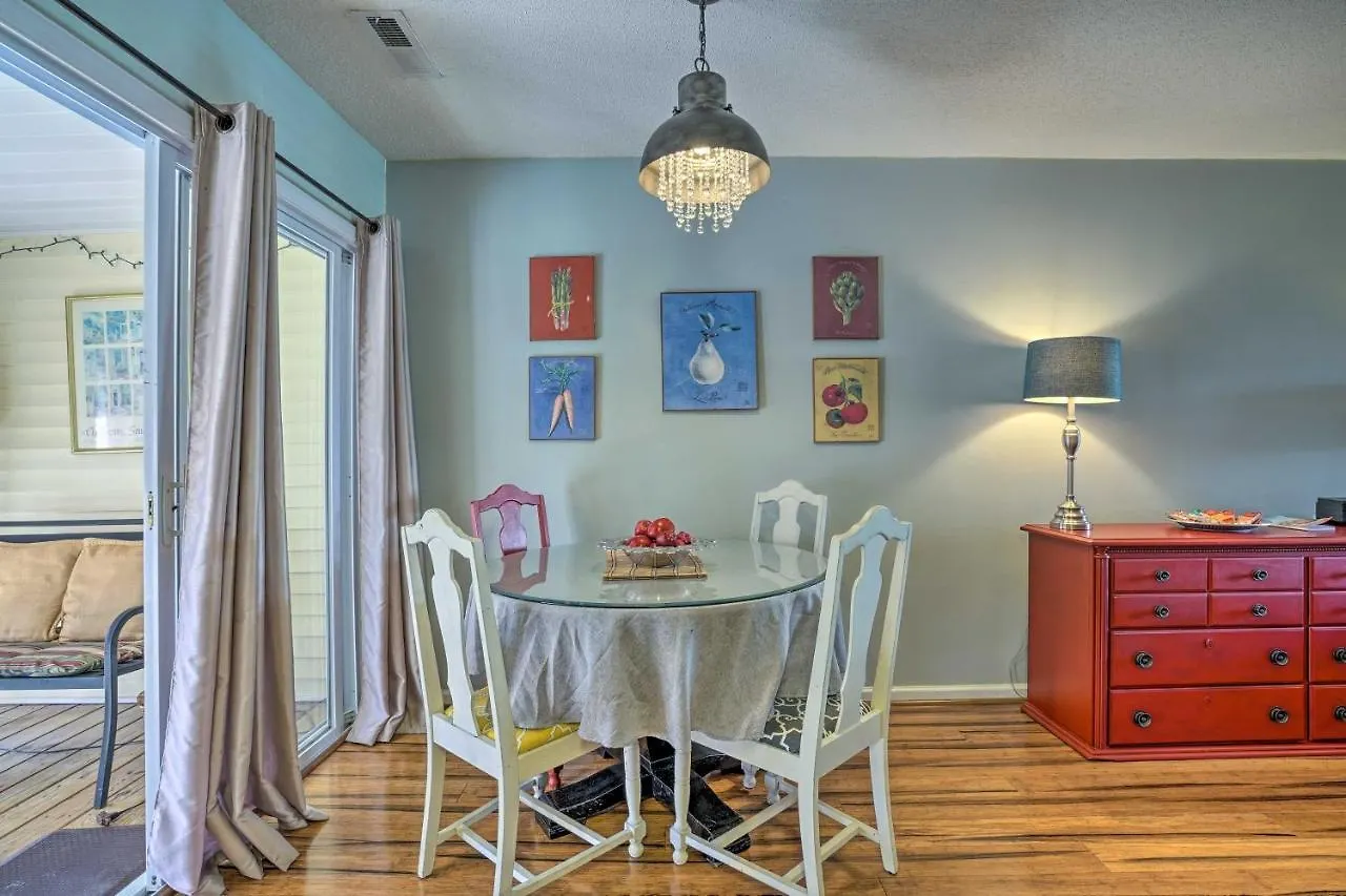 Townhome About 13 Mi To And Surf! Holiday home