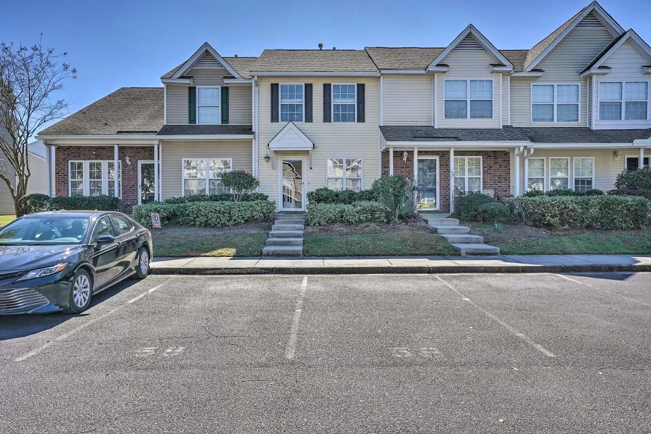 Townhome About 13 Mi To And Surf! Charleston