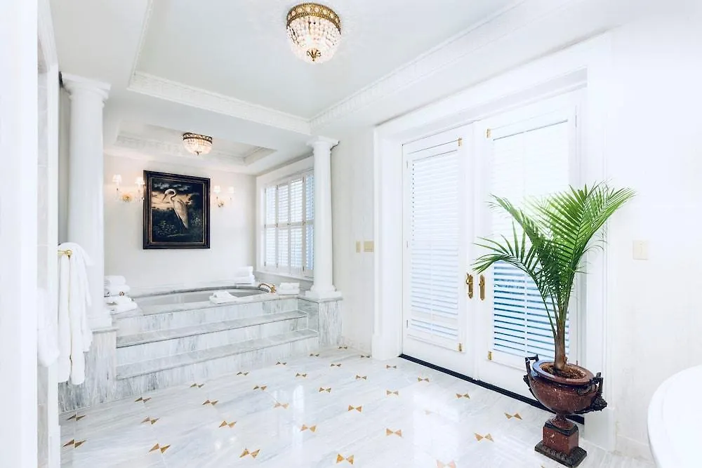 Market Pavilion Hotel Charleston