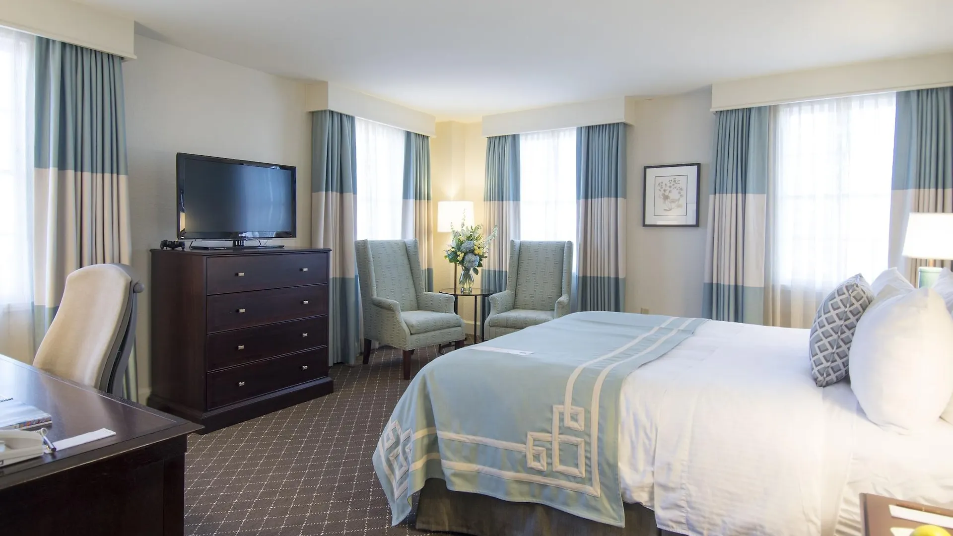 Mills House Charleston, Curio Collection By Hilton Hotel Charleston
