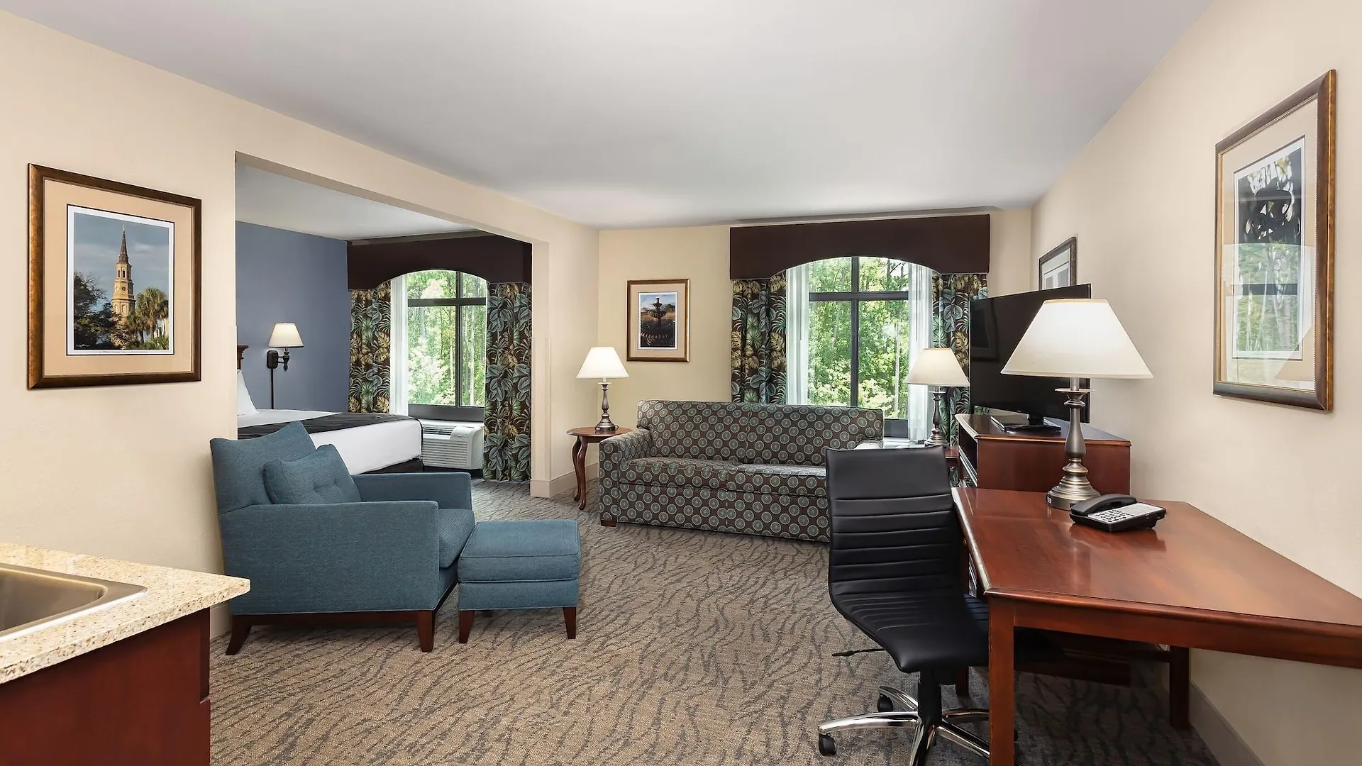 Wingate By Wyndham Charleston Southern University Hotel