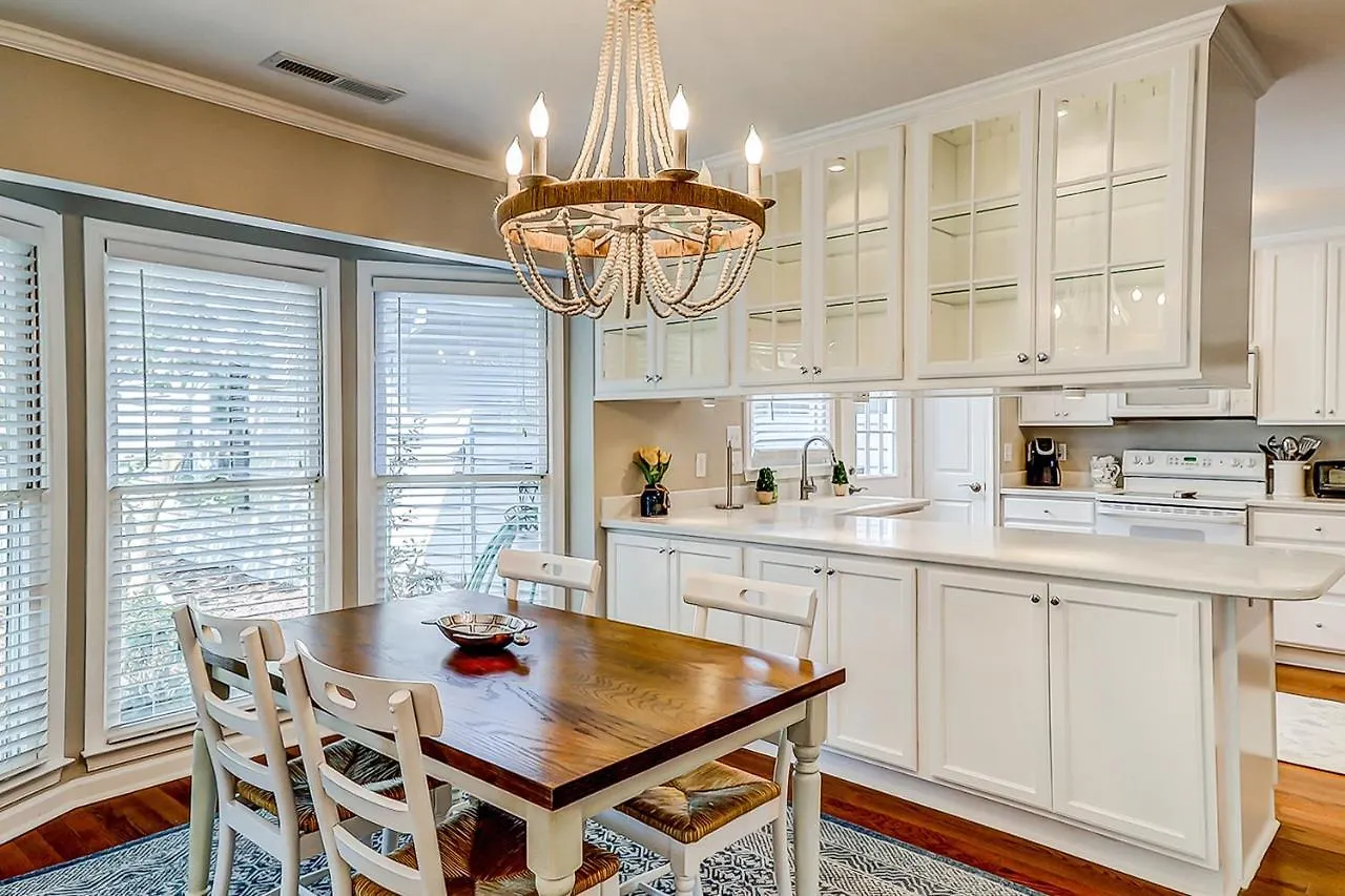 Villa Fox Pond Drive Charleston