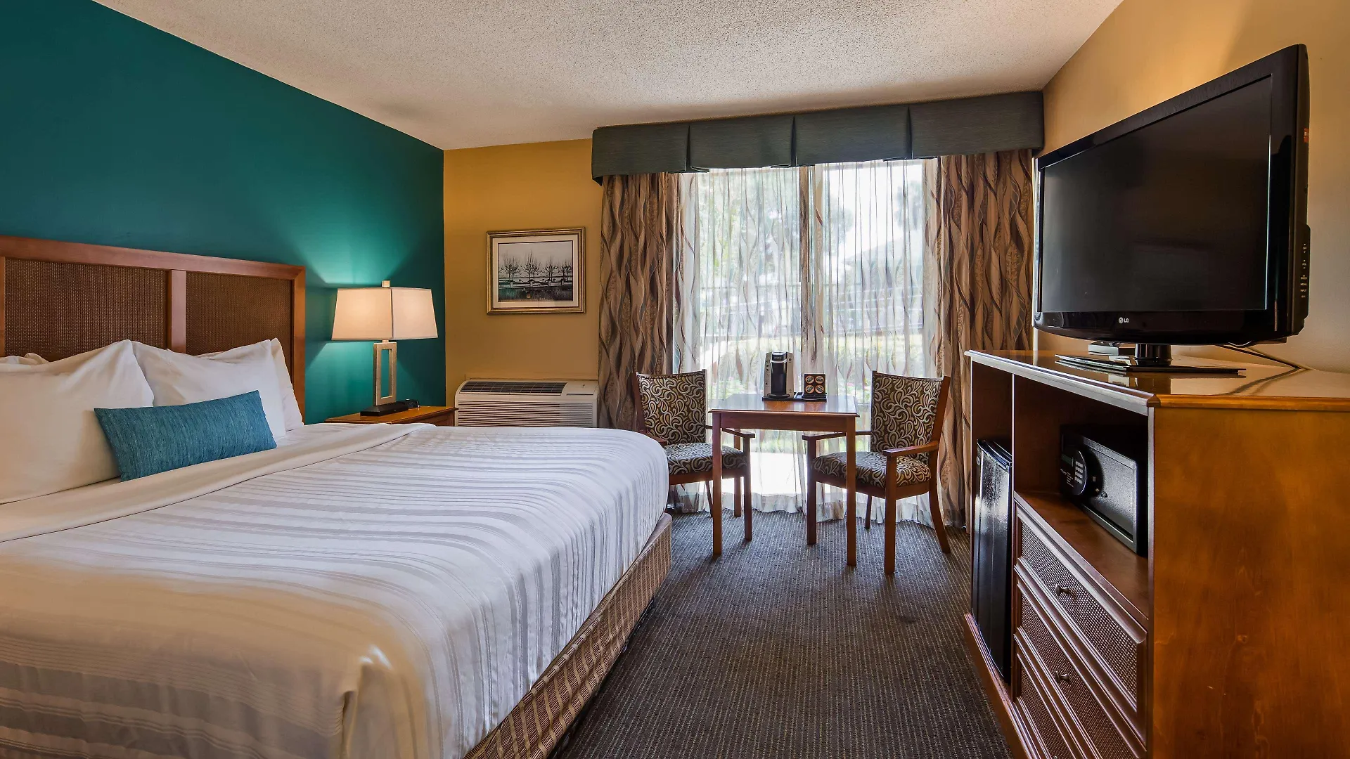 Best Western Hotel 3*
