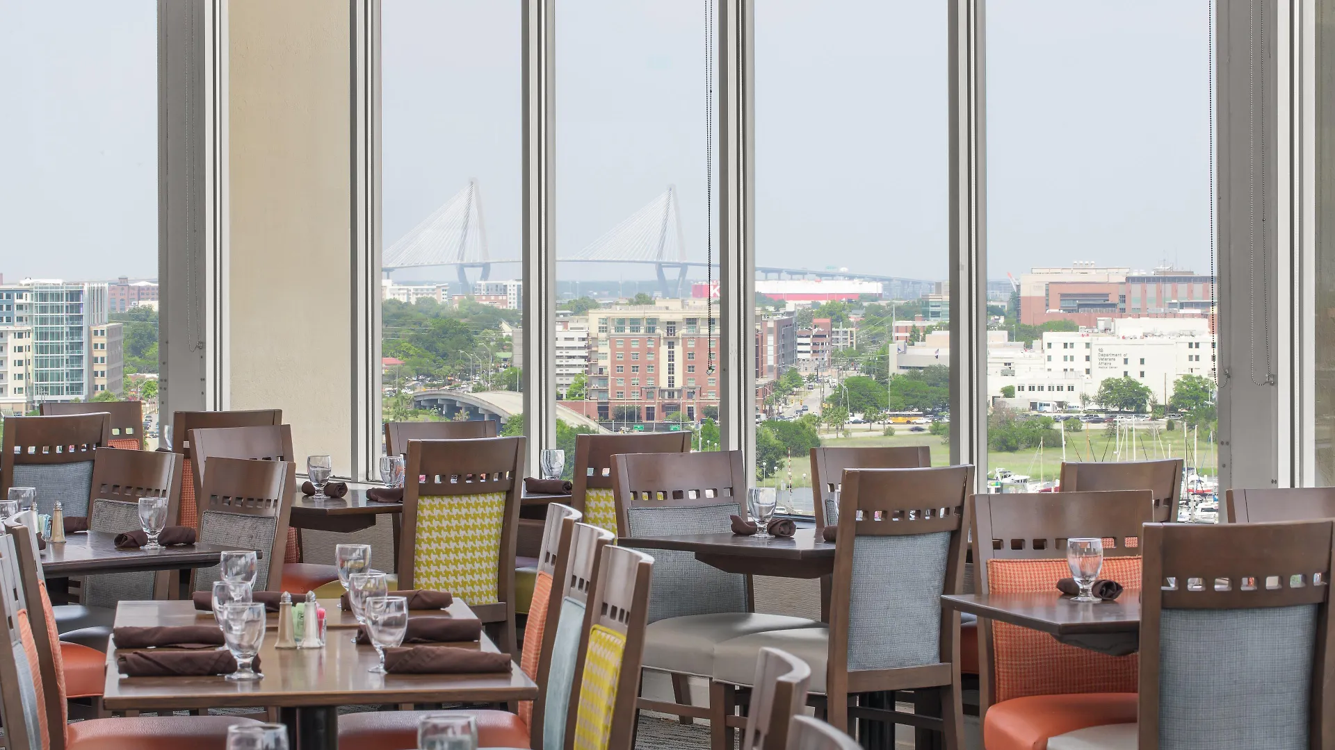 Charleston-riverview By Ihg 3*