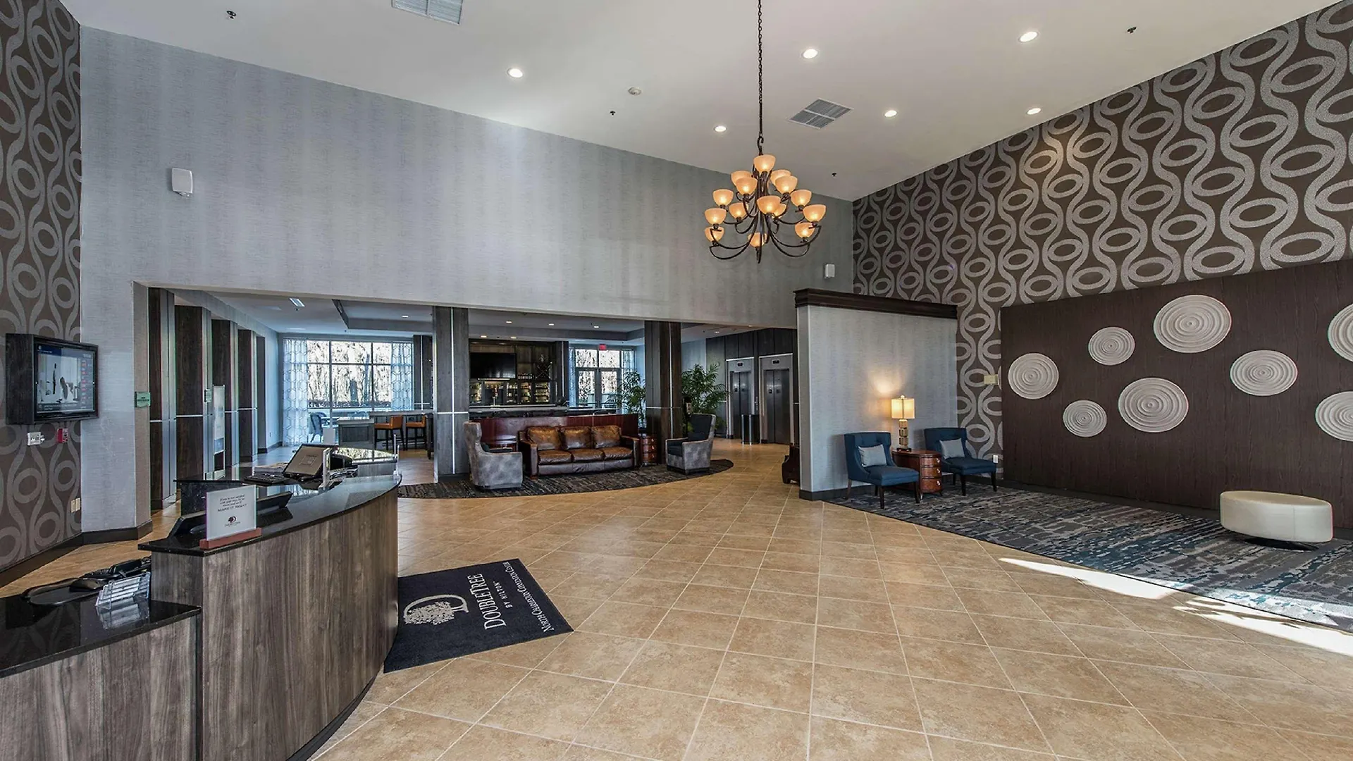 Doubletree By Hilton - Convention Center Hotel