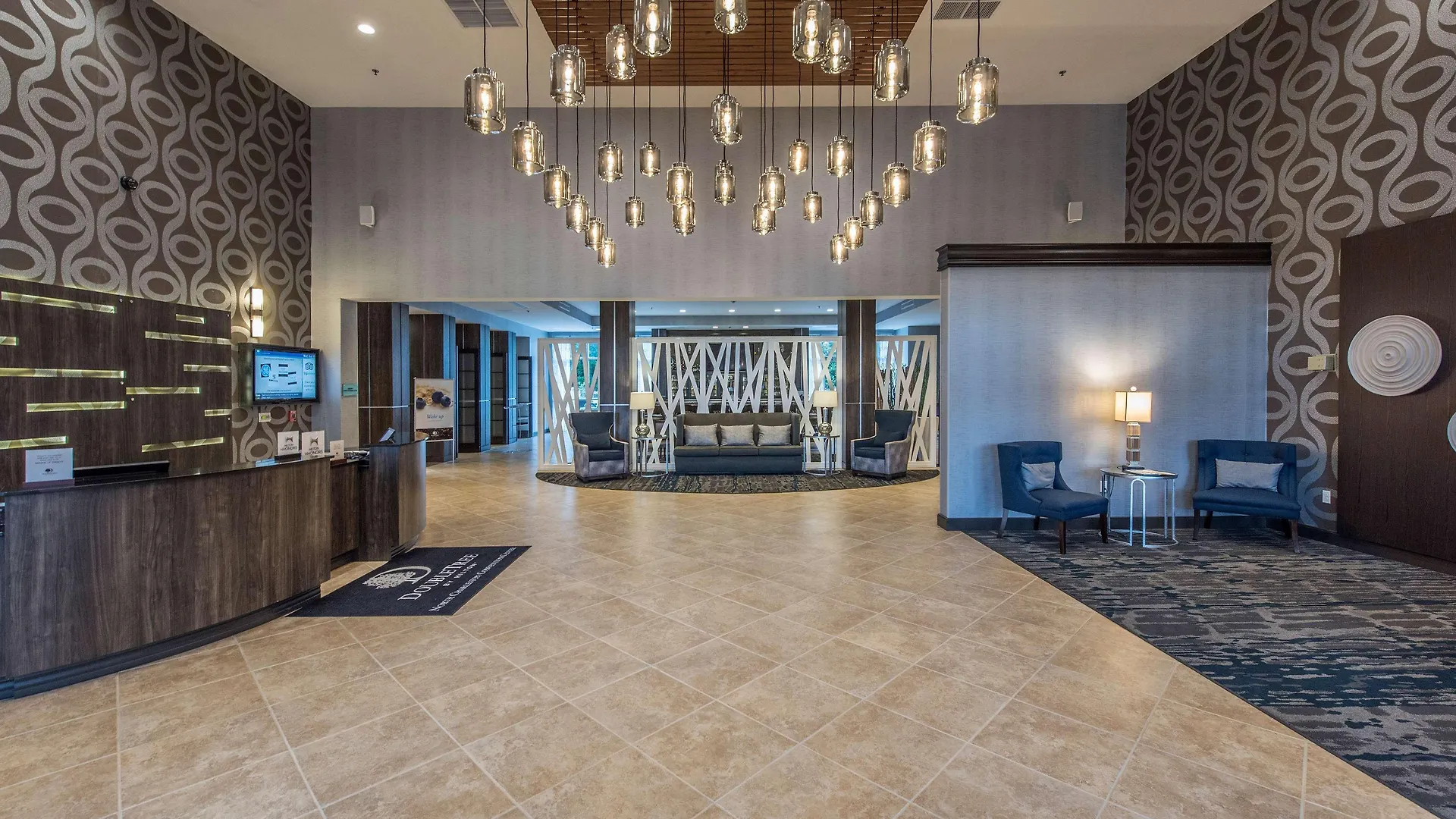 Doubletree By Hilton - Convention Center North Charleston