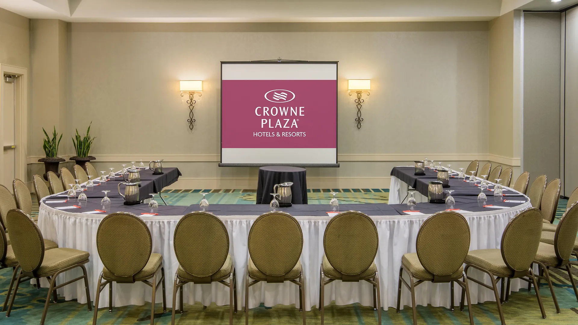 Crowne Plaza Charleston By Ihg 4* North Charleston