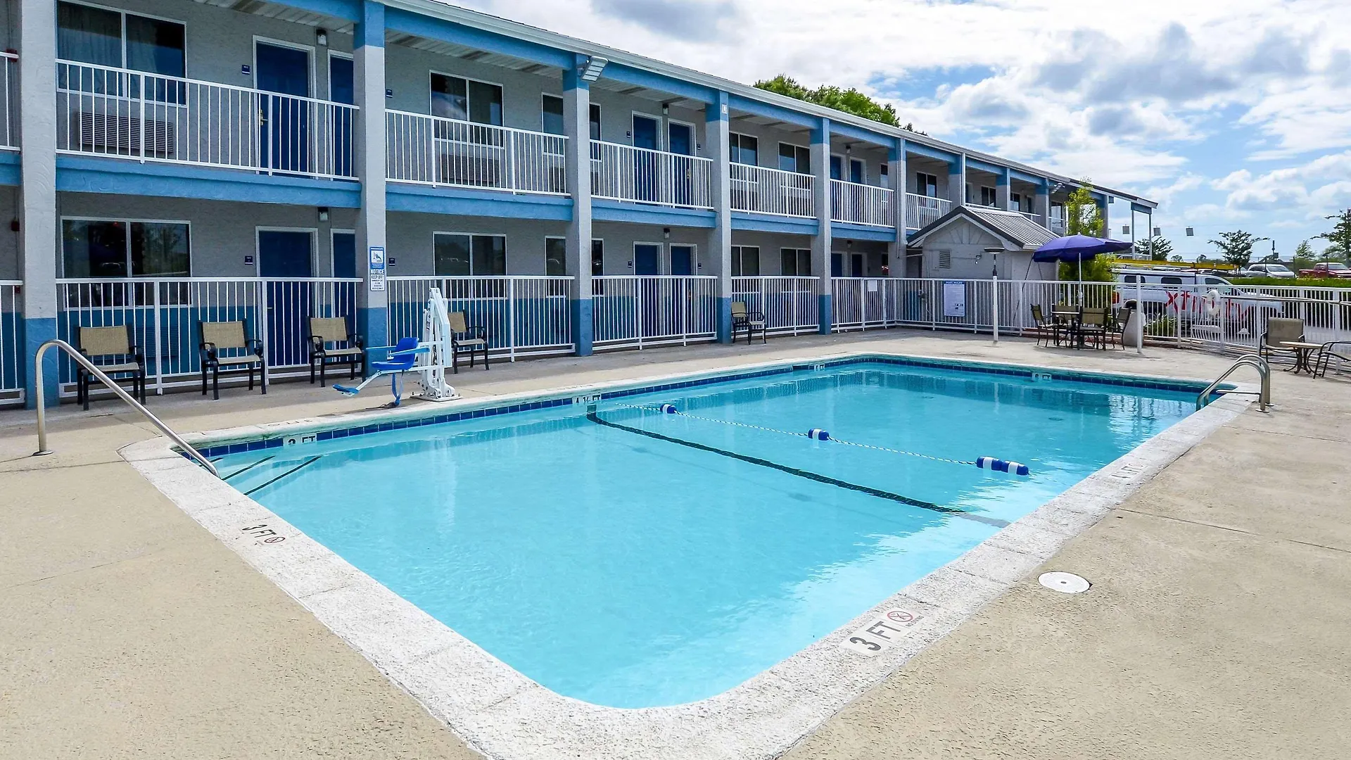 Inn Rodeway - Ashley Phosphate North Charleston