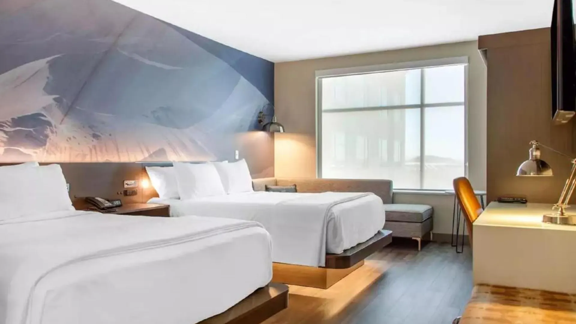 Cambria Riverview 3*