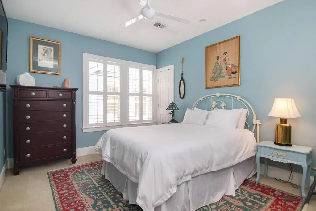 Holiday home Holy Charm - Mins To Dtwn - Shem Creek Charleston