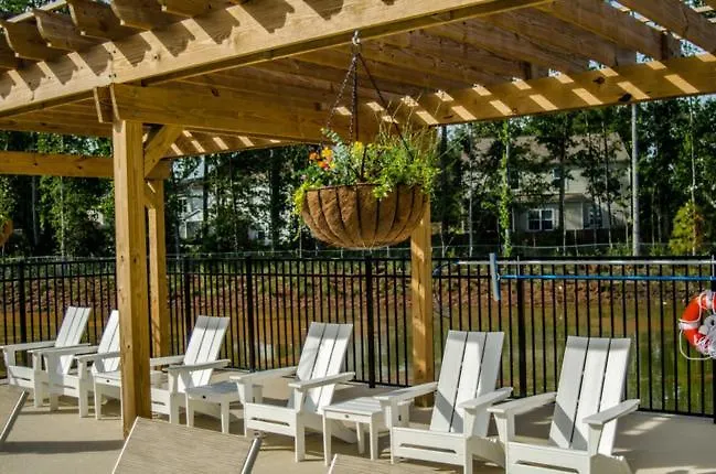 Cozy In West Ashley With Queen Bed And Queen Sleeper Sofa Apartment