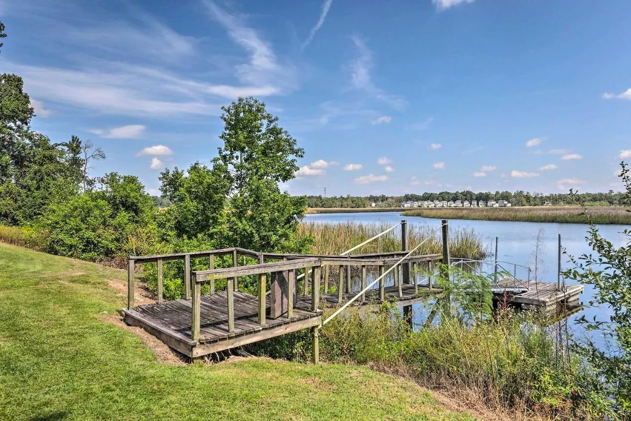 Cozy Hanahan With Cooper River Access!