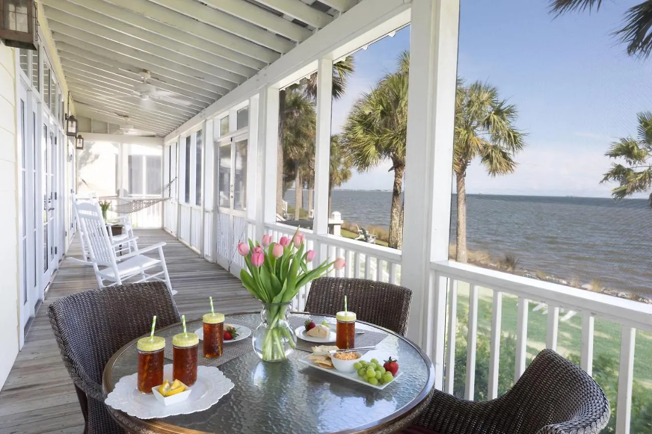 The On Harbor Holiday home Charleston