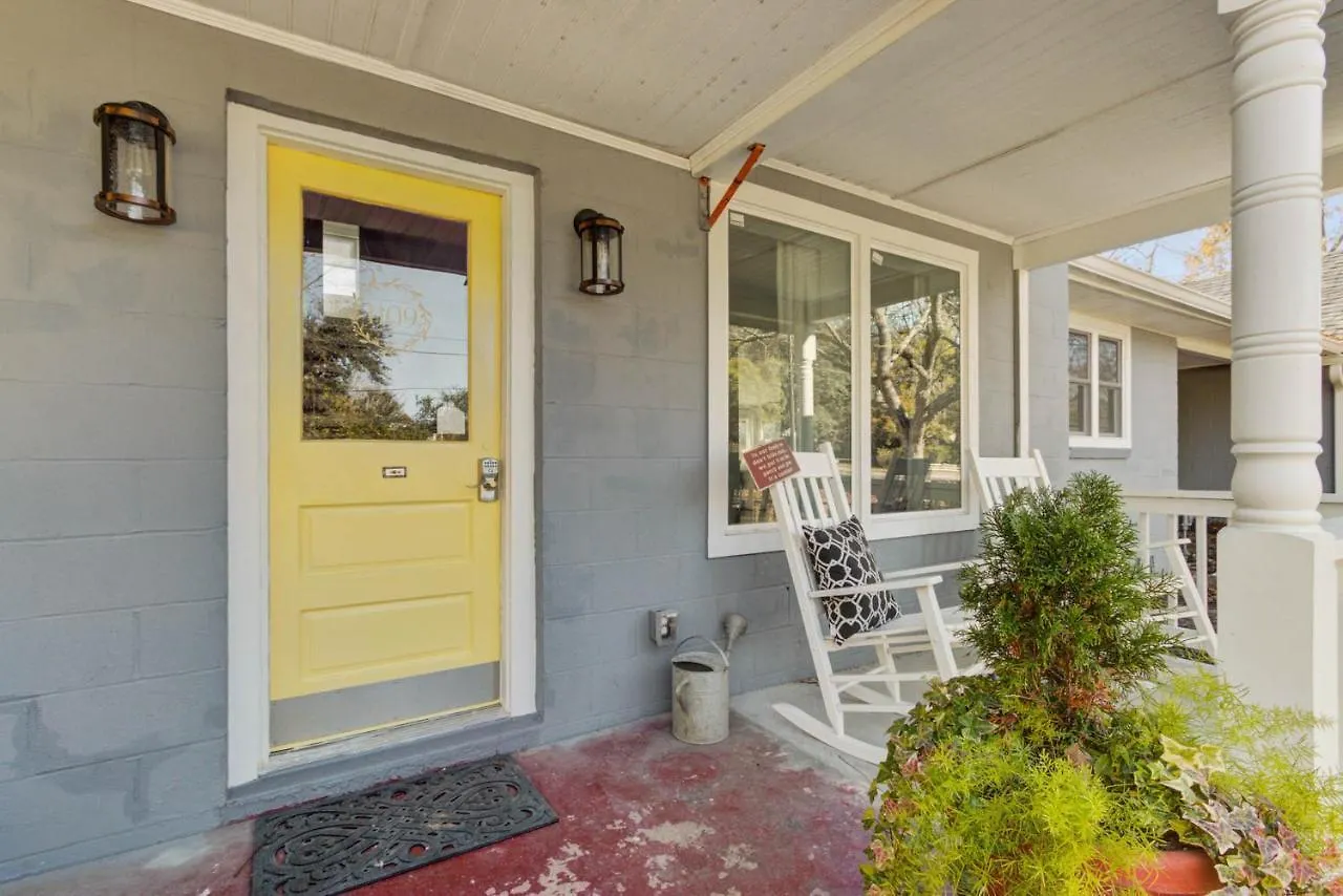 1109 Berkeley *