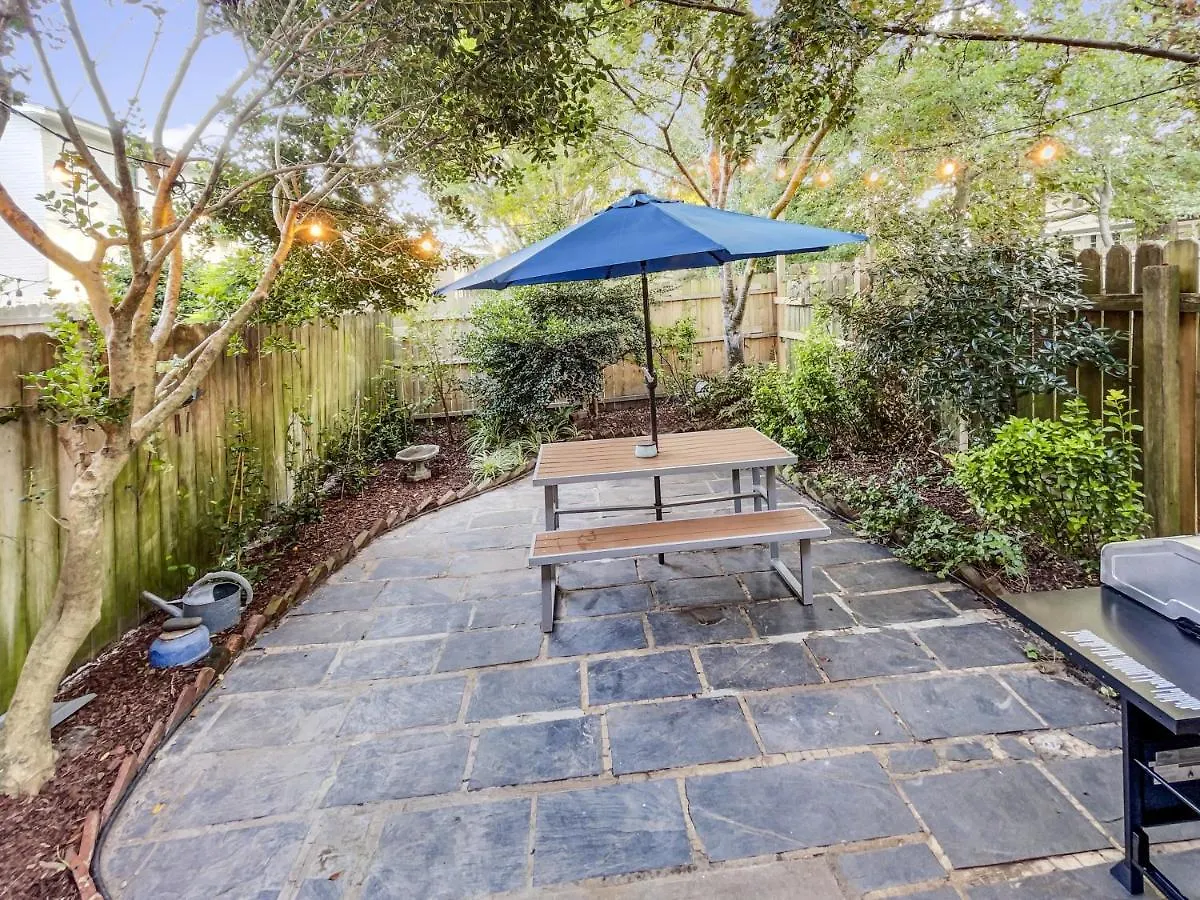 5 Min To Beach—king Beds Holiday home *