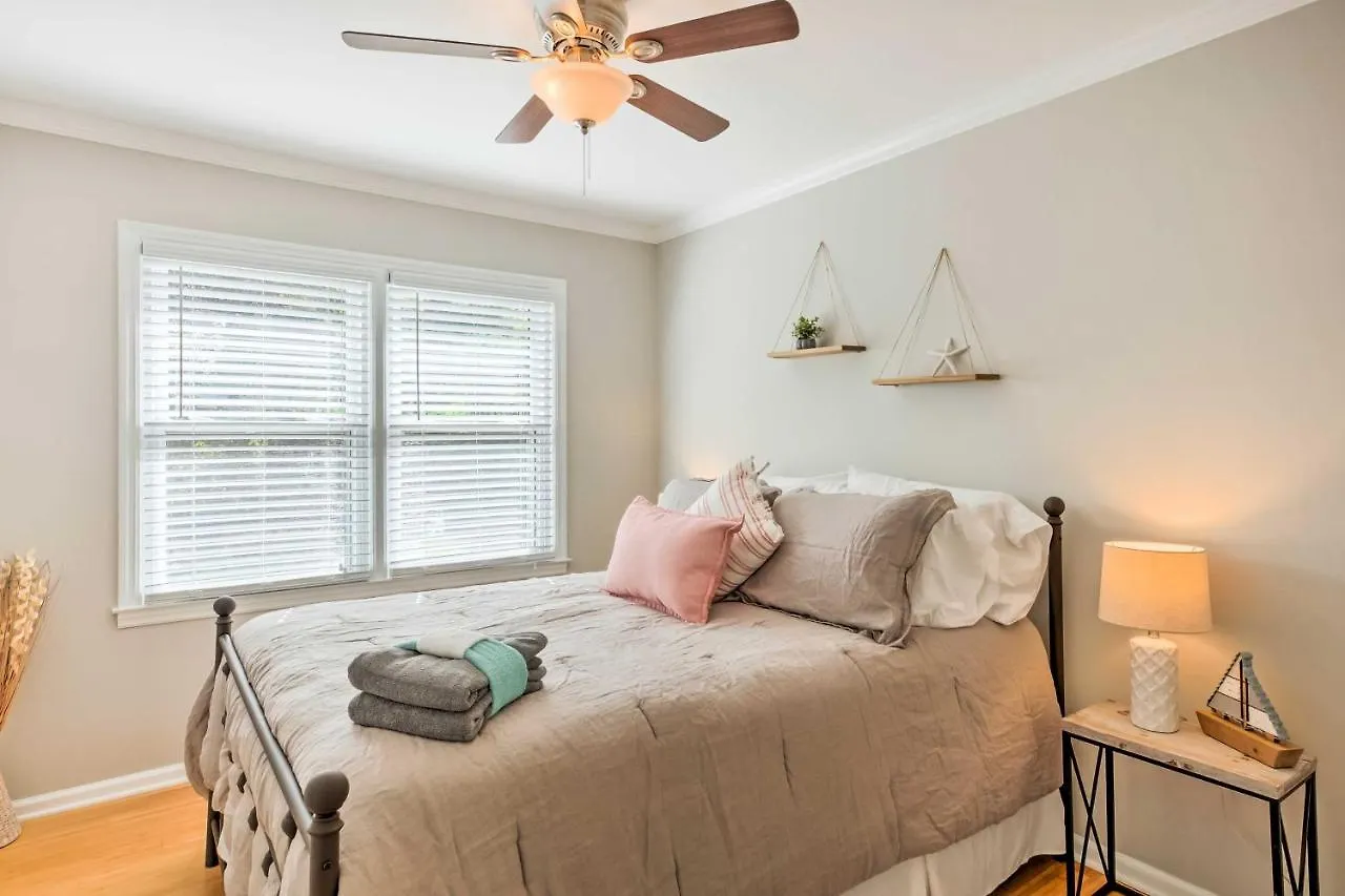Holiday home Modern Southern Comforts Near Charleston