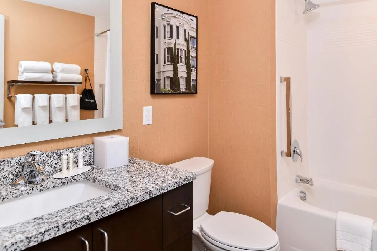 Towneplace By Marriott Charleston-west Ashley Hotel