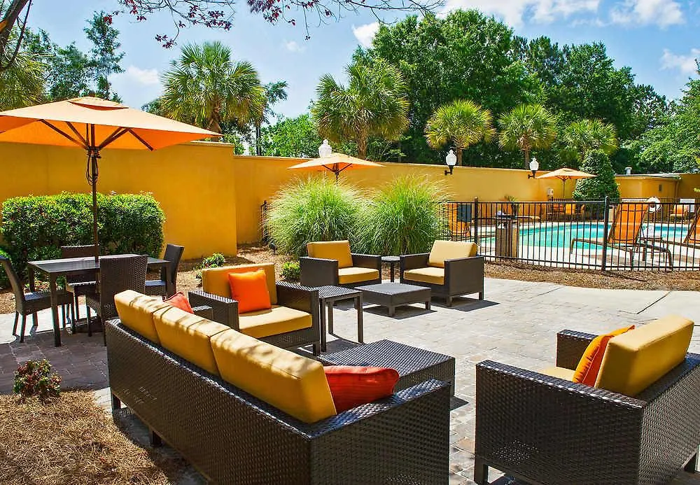 Hotel Courtyard By Marriott Airport Coliseum