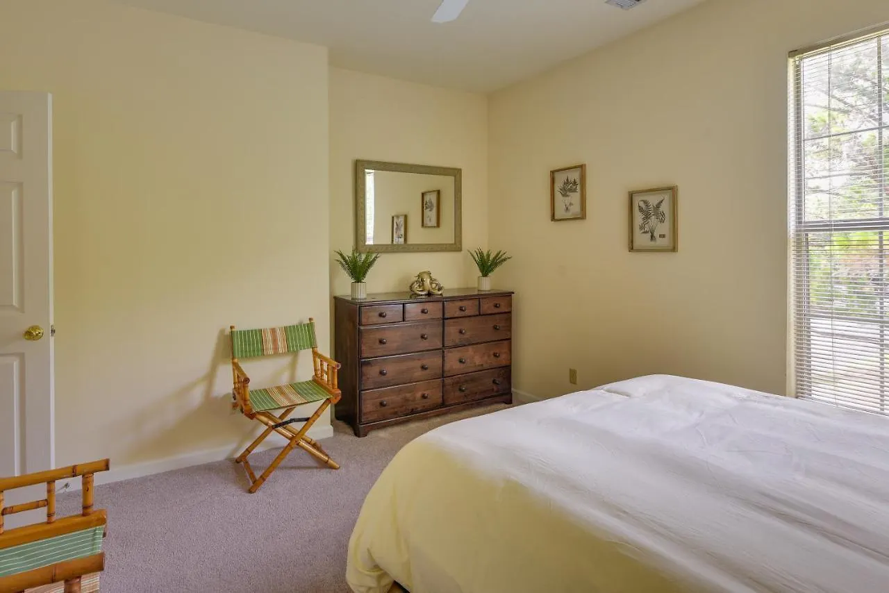 Apartment Mount Pleasant With Pool And Bikes Near Beach! *