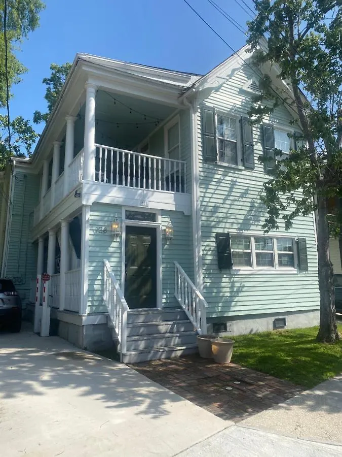 Holiday home Lovely & Historical 3br - Balcony - Location *