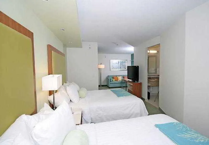 Hotel Springhill By Marriott Charleston North 3*