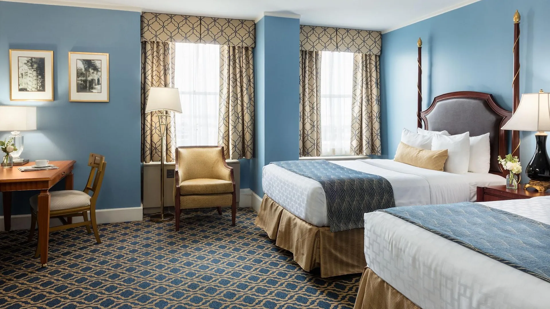 Hotel Francis Marion 4*