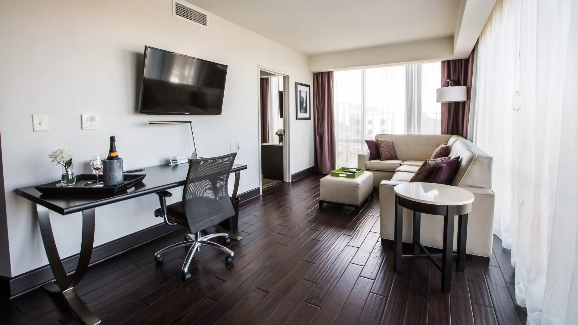 Live Oak, Historic District, A Tribute Portfolio 3*